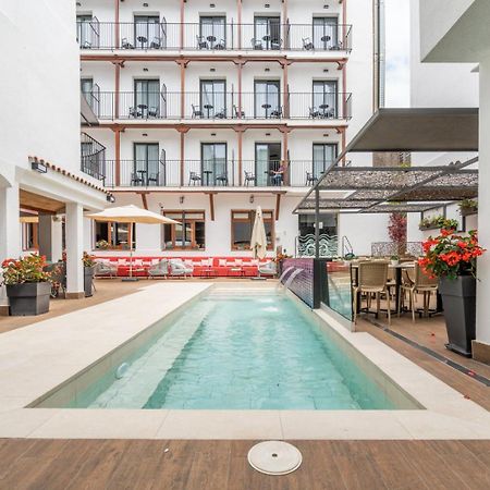 Neptuno Apartments Calella Bagian luar foto